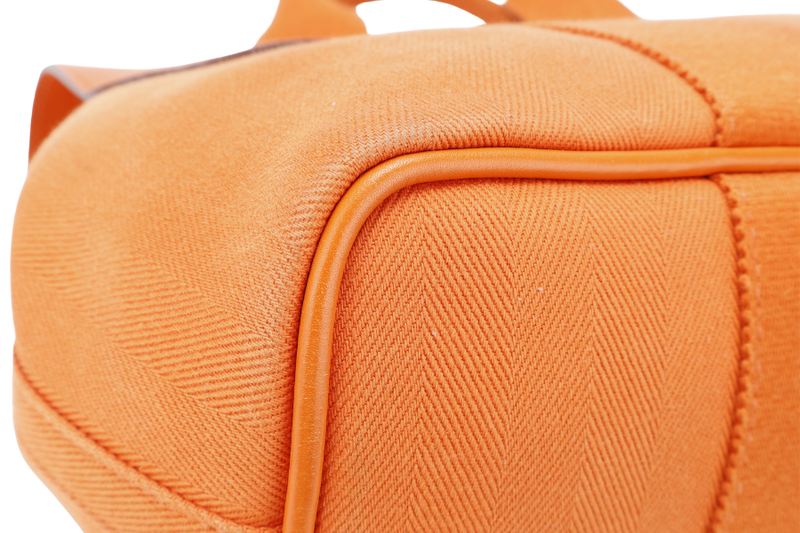 HERMES VALPARAISO PM STAMP M SQUARE (YEAR 2009) ORANGE SWIFT LEATHER NO DUST COVER
