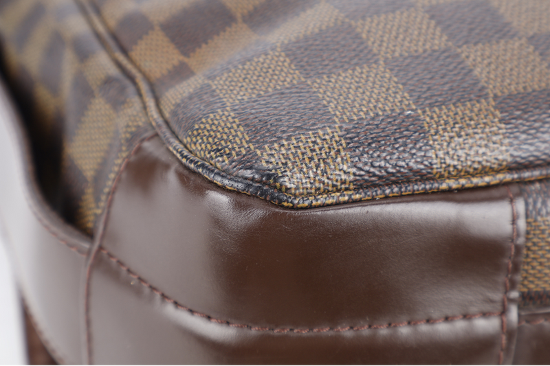 LOUIS VUITTON BASTILLE MESSENGER DAMIER EBENE NO DUST COVER