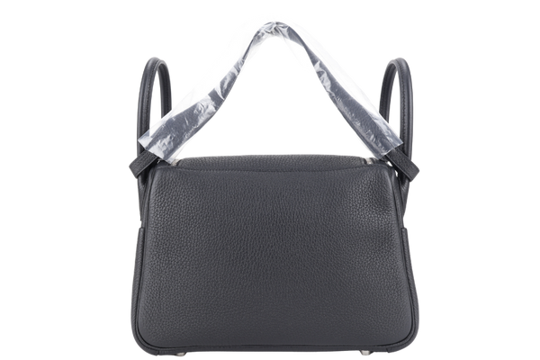 HERMES LINDY 26 BLACK CLEMENCE LEATHER SILVER HARDWARE STAMP Z (YEAR 2021) WITH DUST COVER, BOX AND FELT COVER