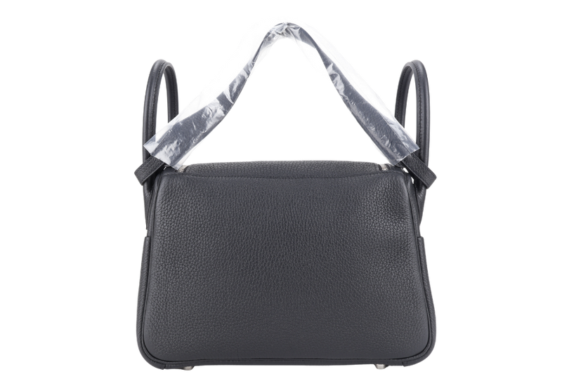 HERMES LINDY 26 BLACK CLEMENCE LEATHER SILVER HARDWARE STAMP Z (YEAR 2021) WITH DUST COVER, BOX AND FELT COVER