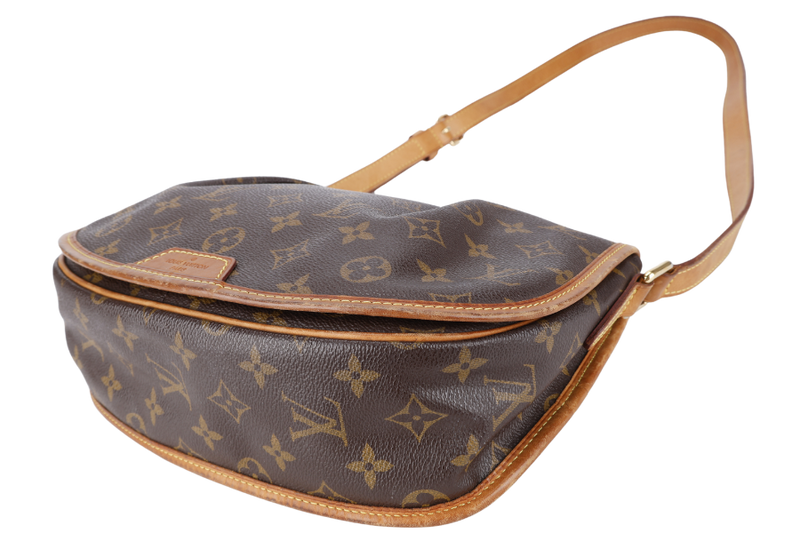 LOUIS VUITTON M40474 MENILMONTANT MONOGRAM CANVAS GOLD HARDWARE NO DUST COVER