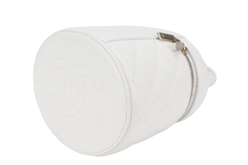 CHANEL 22S VANITY SMALL TOP HANDLE WHITE LAMBSKIN GOLD HARDWARE (3203xxxx) WITH CARD, DUST COVER AND BOX