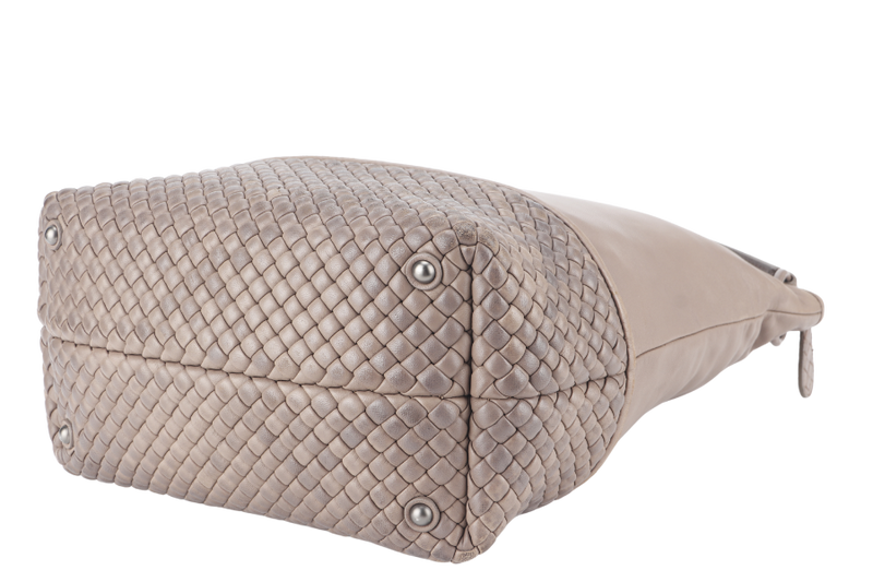 BOTTEGA VENETA SHOULDER BAG MEDIUM BROWN SILVER HARDWARE WITH DUST COVER