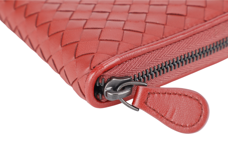 BOTTEGA VENETA INTRECCIATO RED ZIP AROUND WALLET B06817611U WITH DUST COVER AND BOX
