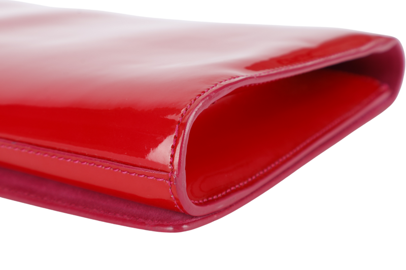 YVES SAINT LAURENT (YSL) BELLE DE JOUR CLUTCH RED PATENT WITH DUST COVER