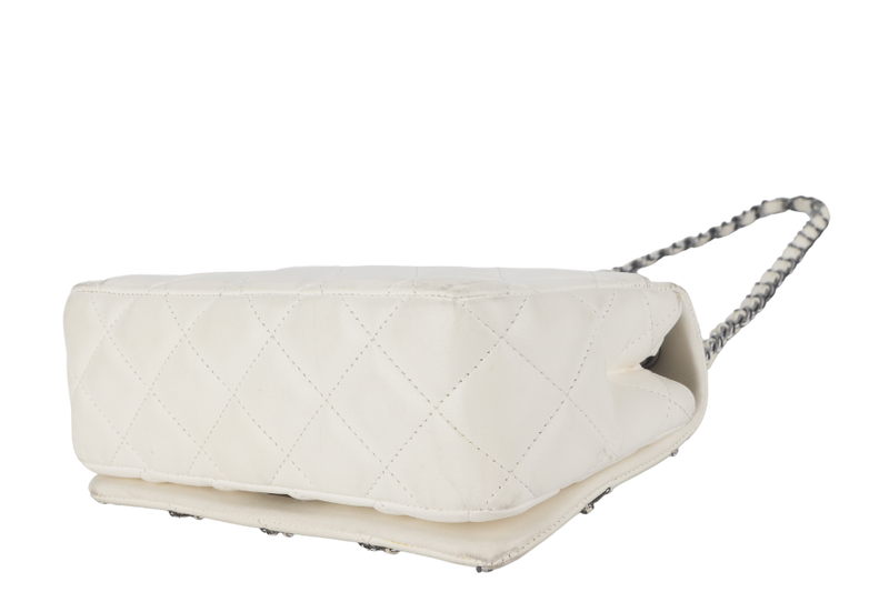 CHANEL QUILTING ENCHAINED FLAP BAG (1968xxxx) WHITE LAMBSKIN LEATHER SILVER HARDWARE WITH CARD, DUST COVER AND BOX