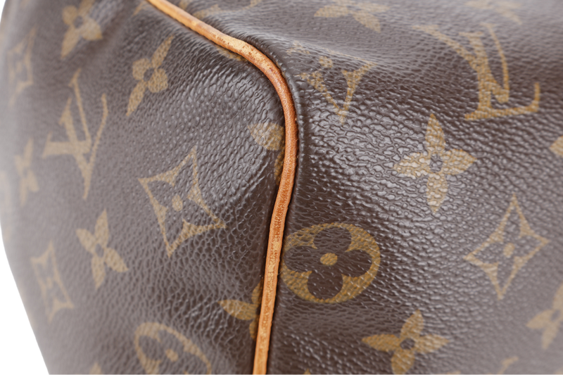 LOUIS VUITTON SPEEDY 25 MONOGRAM CANVAS GOLD HARDWARE NO DUST COVER
