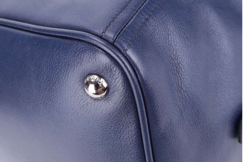 PRADA BR4998 BLUE LARGE LEATHER BOSTON BAG SILVER HARDWARE WITH KEYS & LOCK NO DUST COVER