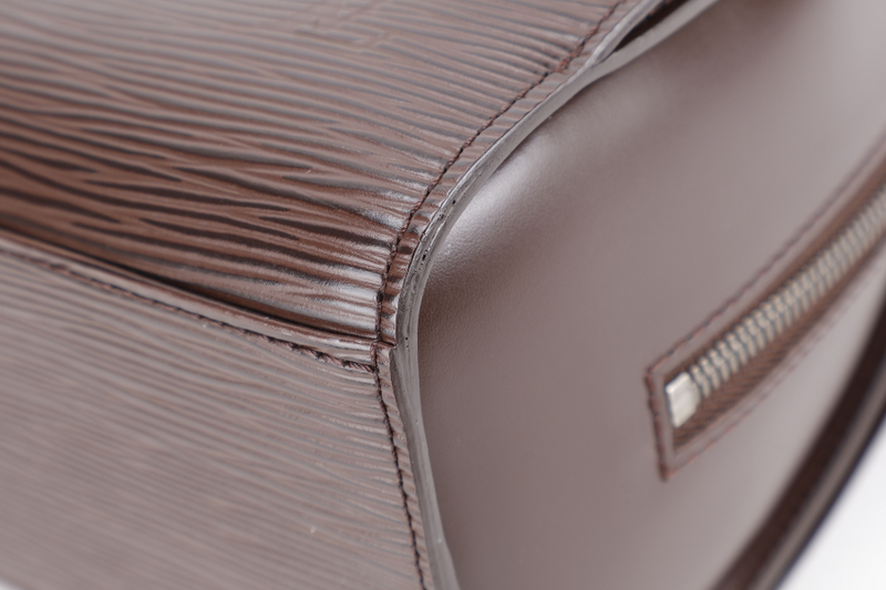 LOUIS VUITTON POINT-NEUF DARK BROWN EPI LEATHER SILVER HARDWARE NO DUST COVER