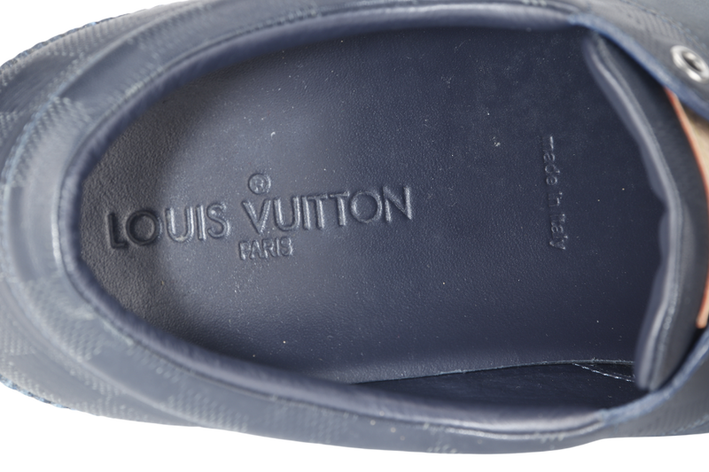 LOUIS VUITTON BLUE & BLACK DAMIER INFINI SIZE 7.5