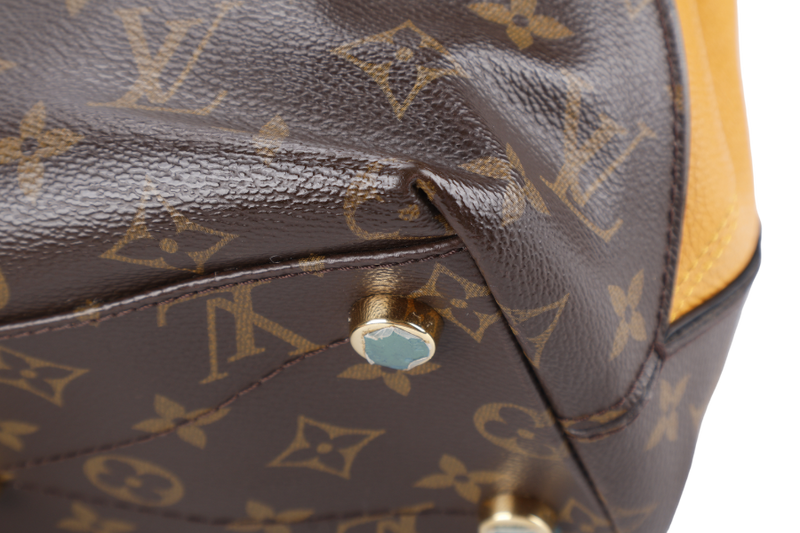 LOUIS VUITTON MAJESTUEUX PM BAG (MONOGRAM x OSTRICH x LIZARD) WITH DUST COVER