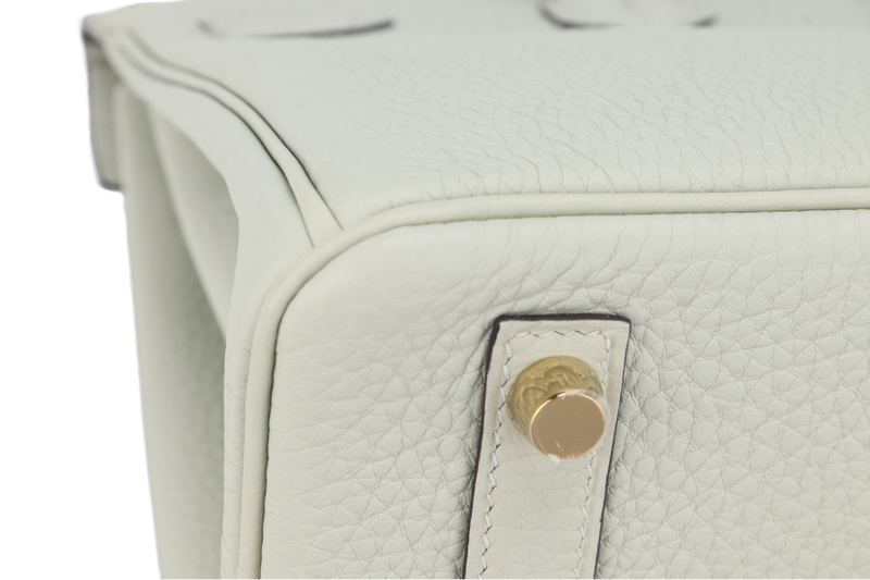 HERMES BIRKIN 25 GRIS NEVE TOGO GOLD HARDWARE STAMP B (YEAR 2023) WITH KEYS, LOCK, RAINCOAT AND DUST COVER