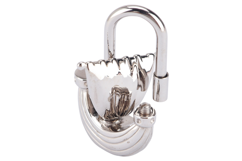 HERMES SILVER PLATED SAILBOAT CADENA LOCK CHARM WITH BOX