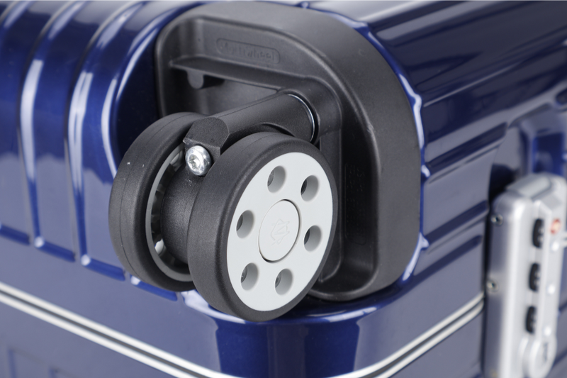 RIMOWA CABIN 19_ LUGGAGE IN A ALUMINIUM NIGHT BLUE SILVER HARDWARE