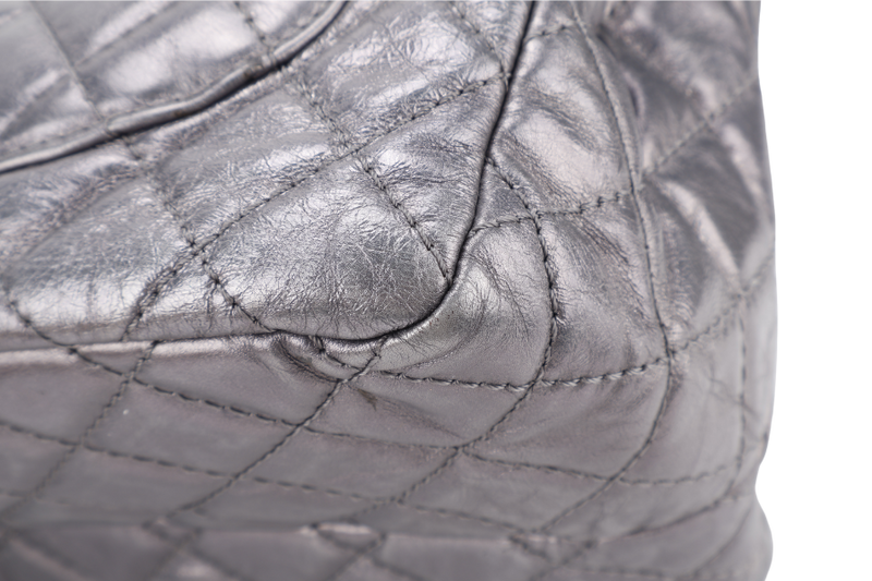 CHANEL REISSUE ACCORDION FLAP BAG (1251xxxx) SILVER METALLIC DISTRESSED LEATHER SILVER HARDWARE WITH DUST COVER