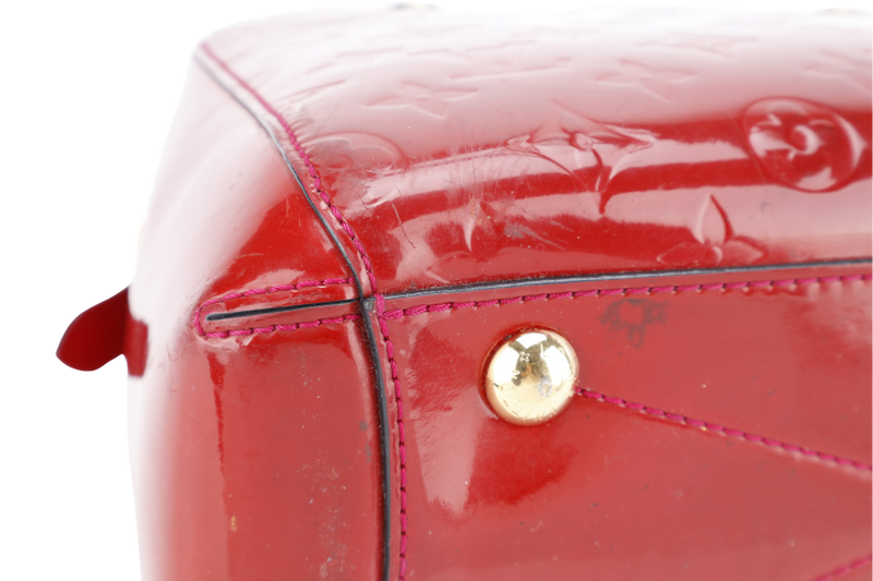 LOUIS VUITTON MONTAIGNE BB RED MONOGRAM VERNIS LEATHER GOLD HARDWARE NO DUST COVER