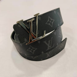 Louis Vuitton M9043 LV Initials Belt 80 x 32