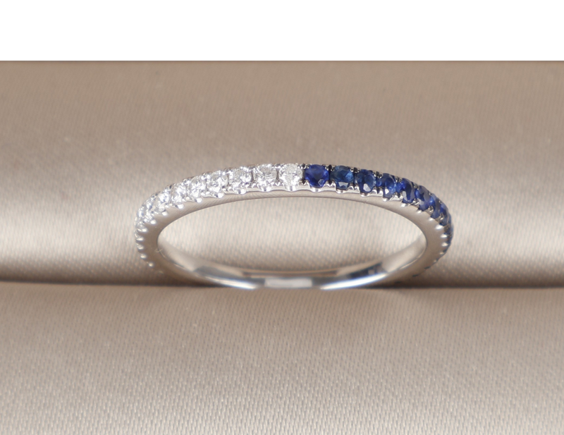 K18 WHITE GOLD RING WITH DIAMONDS AND SAPPHIRE SIZE 15