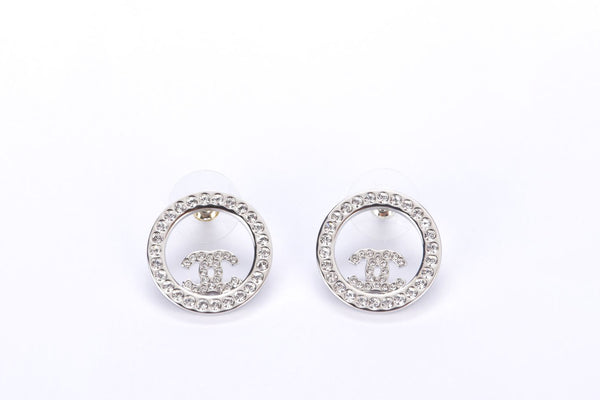 Chanel CC A13V Logo Classic Timeless Crystal SHW CocoMark Earrings Box  Silvery Metal ref.873877 - Joli Closet
