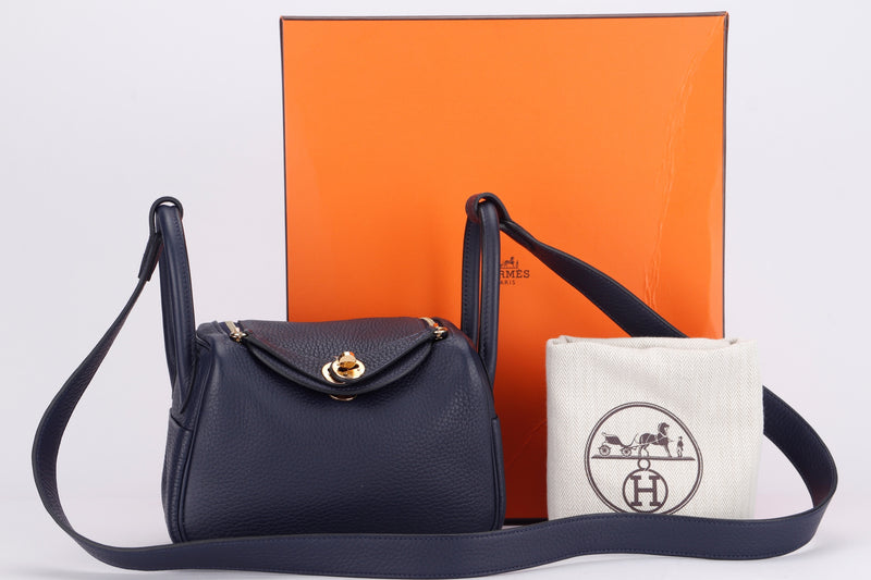 hermes mini lindy (stamp y 2020) blue nuit color clemence leather, gold  hardware, with dust cover & box