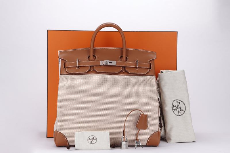 Hermes HAC 40 (Stamp Z), Criss Gold Evercolor Leather with Beige Toile, Silver Hardware, with Keys, Lock, Dust Cover & Box