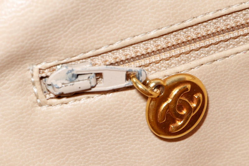 Chanel Vintage Pink Quilted Lambskin Gold Ball Gold Chain Strap (235xxxx), width 22cm,  No Card & Dust Cover