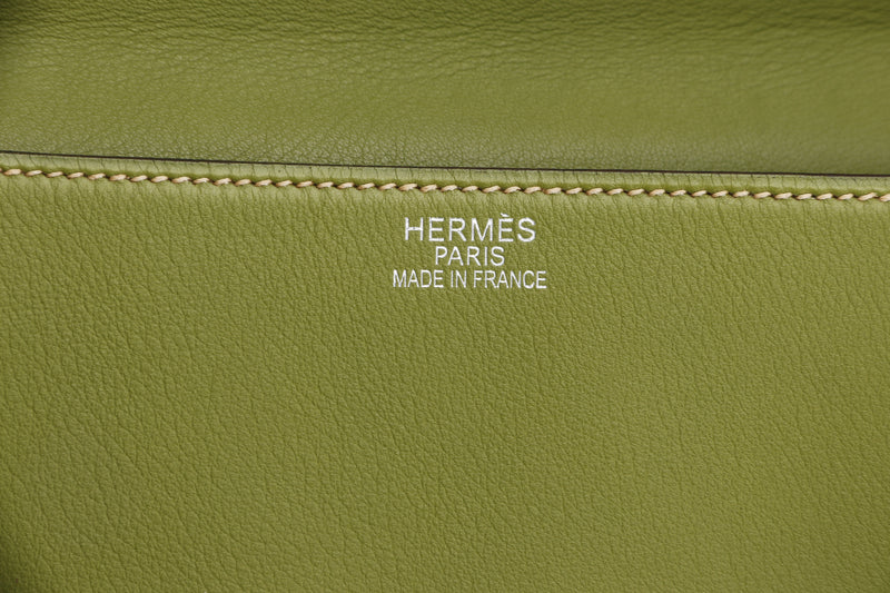 Hermès Kelly Flat 35 Swift Leather Beige Bag