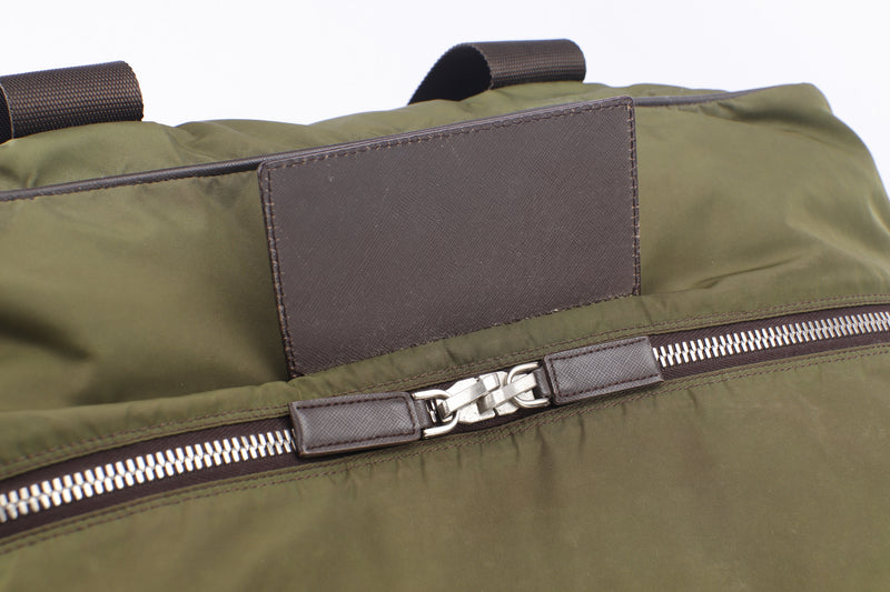 PRADA VS001 BRUCIATO NYLON TRAVEL BAG, WITH CARD, LOCK (CODE 00) & DUST COVER