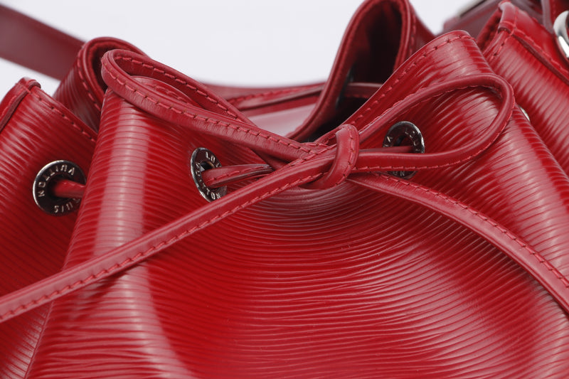 Louis Vuitton Petit Néonoé Red Epi Leather Bucket Bag (TJ1183