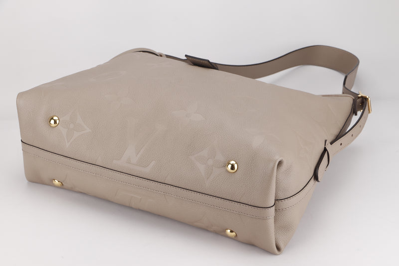 CarryAll MM Bag Monogram Empreinte Leather - Handbags M46292