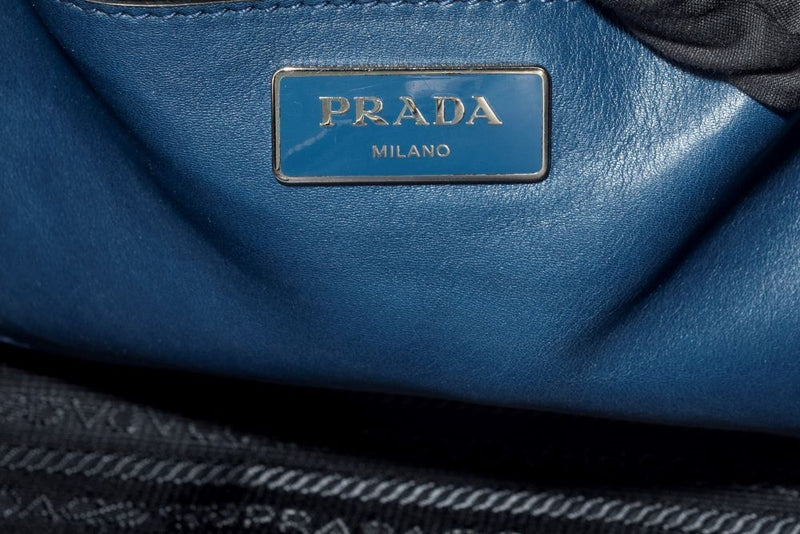 Prada 蓝色光滑小牛皮两用包