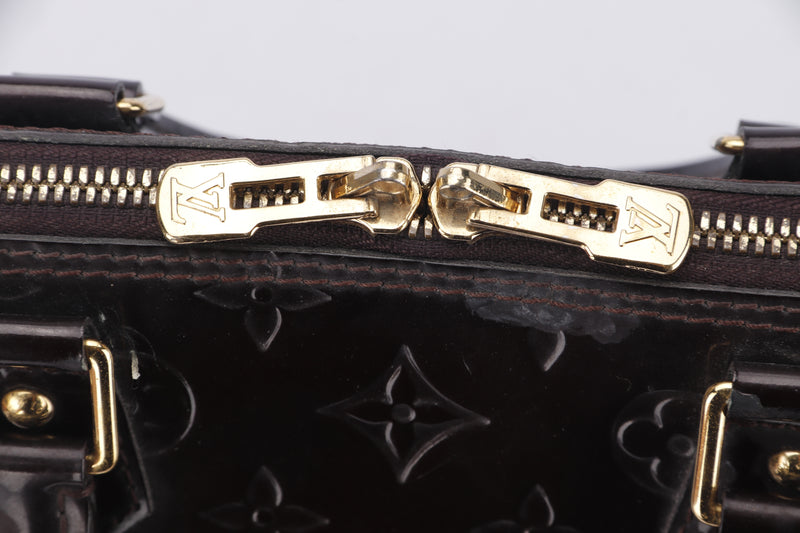 louis vuitton alma pm size, vernis amarante monogram, with keys, lock &  dust cover