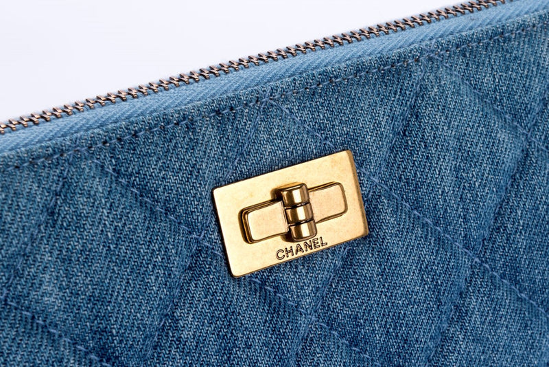 Chanel O Case Light Denim with Reissue Buckle  with Card & Dust Cover