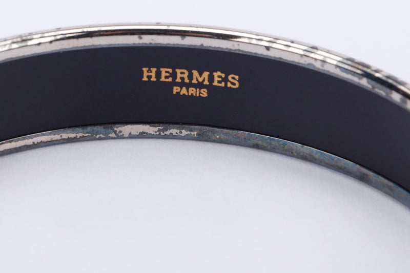 Hermes Bangle (F) GM Size, Green X Silver Color, no Box