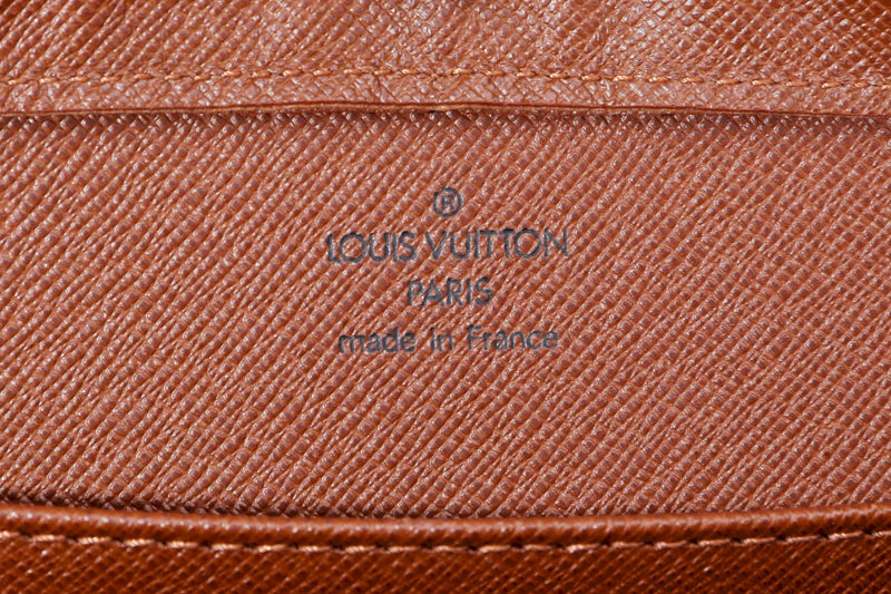 Louis Vuitton Monogram Orsay (SHG-23659) – LuxeDH