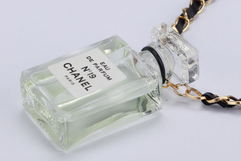 Chanel N'19 EDP Perfume Necklace, no Dust Cover