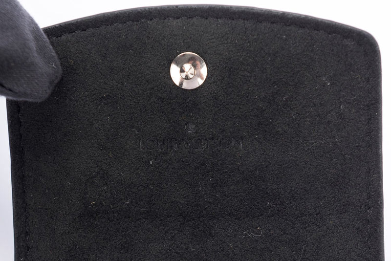 Buy [Used] Louis Vuitton Cufflink Monogram Cufflinks with Damier Case  Others M61971 Silver Metal Accessories M61971 from Japan - Buy authentic  Plus exclusive items from Japan