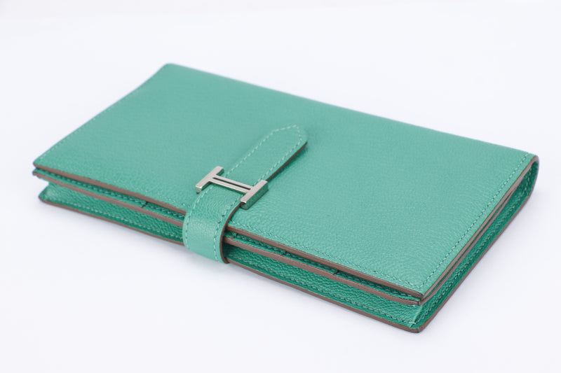 Hermes Bearn Wallet (Stamp P) Menthe Color Chevre Leather, Silver Hardware, with Box, no Dust Cover