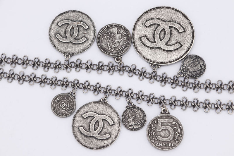 Chanel Ruthenium Chain Necklace with 9 Round Coins Charm (Coin Diameter 2cm, 3.1cm, 4.3cm & 5.6cm), long 100cm, no Dust Cover