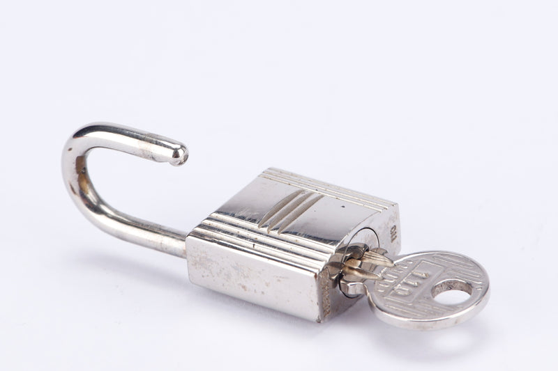 Hermes Silver Lock with 1 Key (Ref.110), no Dust Cover & Box