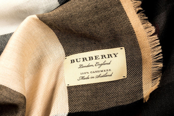 Burberry Camel X 黑色羊绒围巾