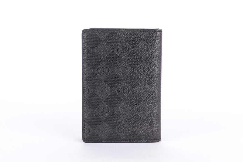 Isaratti Grey & Black Leather Passport Holder