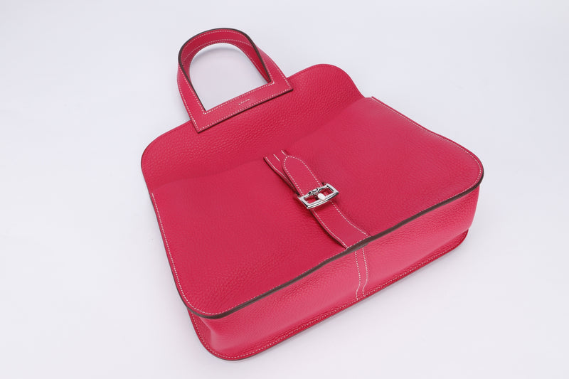 Hermes Halzan 31, Stamp Y, Verso Rose Extreme X Rose De Coeur Color, Silver Hardware, with Dust Cover & Box