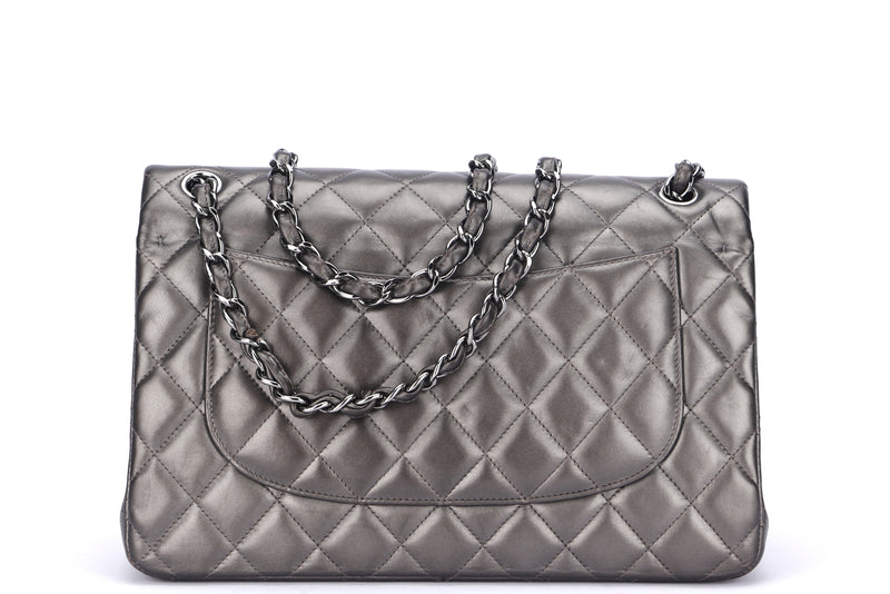 Chanel Classic Flap (1879xxxx) Jumbo Size, Metallic Grey