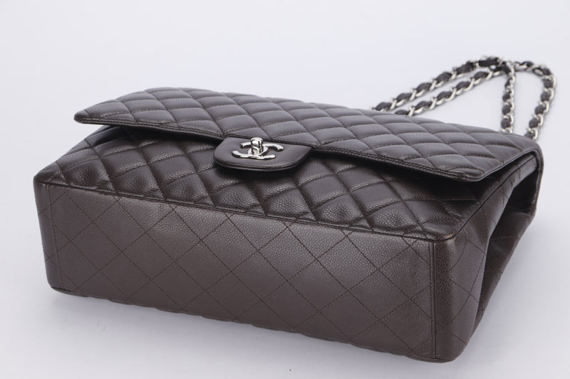 CHANEL CLASSIC FLAP MAXI SINGLE FLAP (1401xxxx) BROWN CAVIAR LEATHER, SILVER HARDWARE, WITH CARD, DUST COVER & BOX