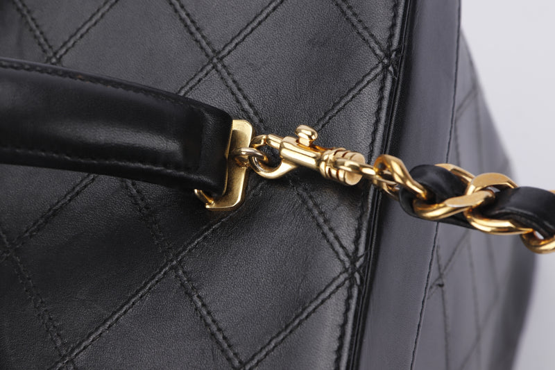 Chanel Vintage Vanity Case (259xxxx) Black Quilted Lambskin, Gold Hardware, with Strap & Card, no Dust Cover