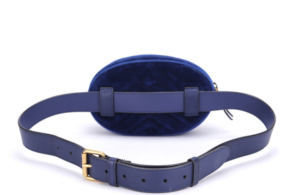 Gucci Marmont Small Size Blue Quilted Suede Leather Bod Bod Body Bag (476434 9FRDT 493075), no Dust Cover