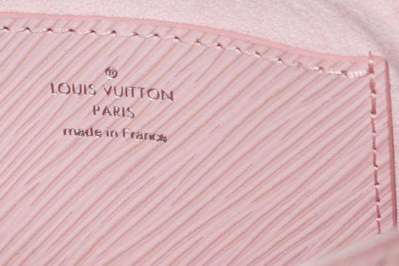 Leather crossbody bag Louis Vuitton Pink in Leather - 28054762