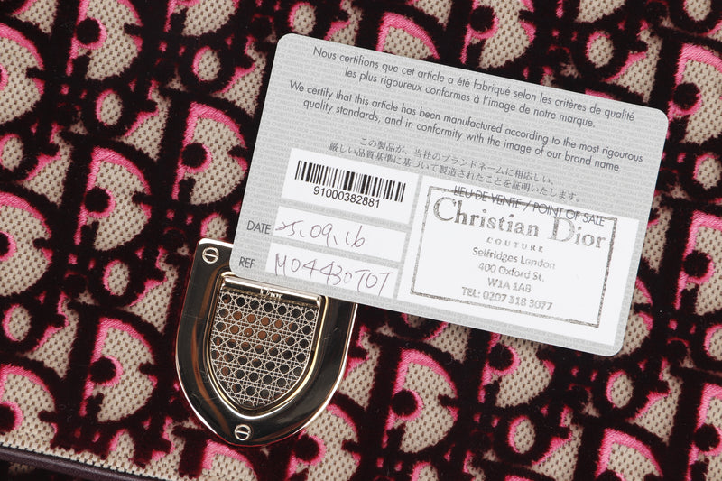 CHRISTIAN DIOR DIORAMA (17-BO-0166) BEIGE, BURGUNDY & PINK DIOR OBLIQUE FABRIC EMBROIDDERED WITH BURGUNDY TUFTED VELVET, GOLD HARDWARE, WITH CARD, STRAP & DUST COVER