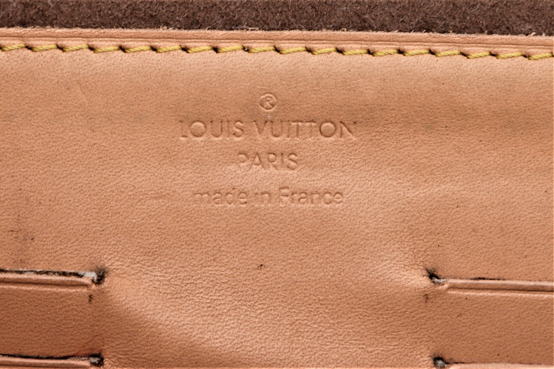 Louis Vuitton Louis Vuitton Pochette Courtney Black Multicolor